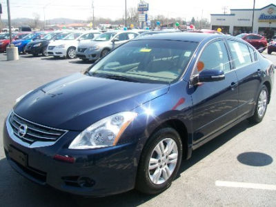 2010 Nissan Altima  2.5 SL