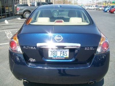 2010 Nissan Altima  2.5 SL