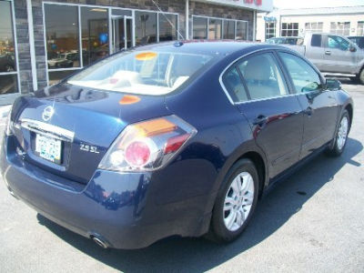 2010 Nissan Altima  2.5 SL