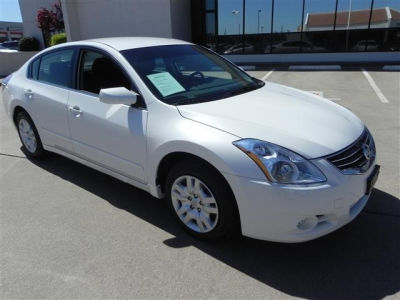 2012 Nissan Altima  2.5 S