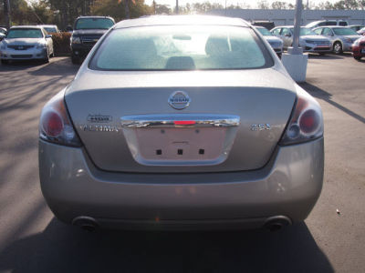 2010 Nissan Altima  2.5 S