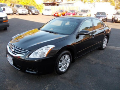2011 Nissan Altima  2.5 SL