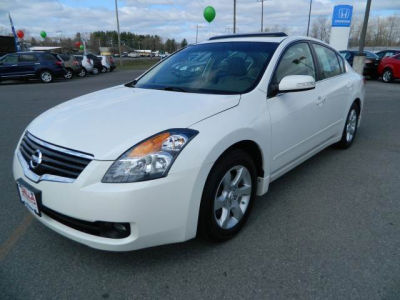2009 Nissan Altima  3.5