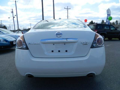 2009 Nissan Altima  3.5