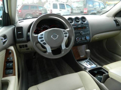 2009 Nissan Altima  3.5