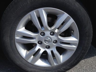 2010 Nissan Altima  2.5