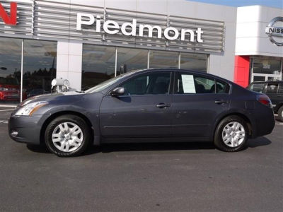 2012 Nissan Altima  2.5 S with MP3 Capabilities