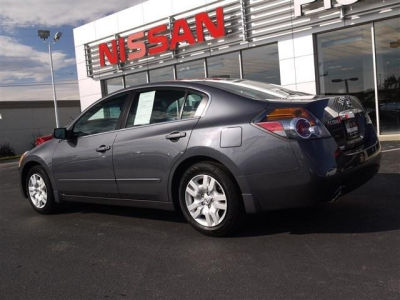 2012 Nissan Altima  2.5 S with MP3 Capabilities