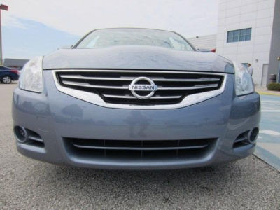 2010 Nissan Altima  2.5 SL