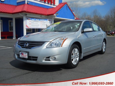 2010 Nissan Altima  2.5 SL