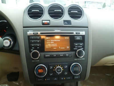 2010 Nissan Altima  2.5 SL