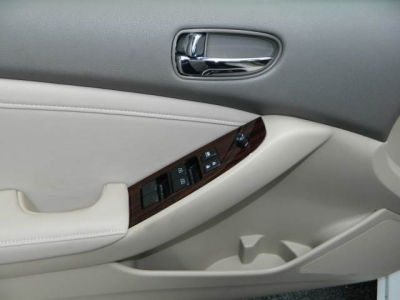 2010 Nissan Altima  2.5 S