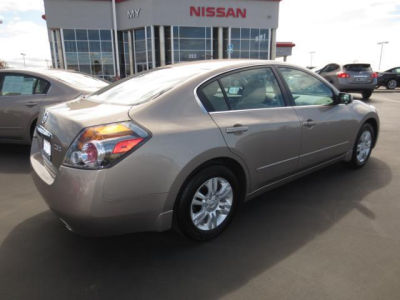 2012 Nissan Altima  2.5 S