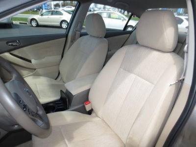 2012 Nissan Altima  2.5 S