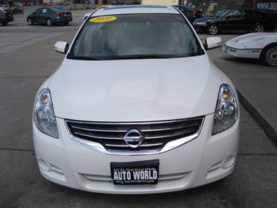 2010 Nissan Altima  2.5 SL