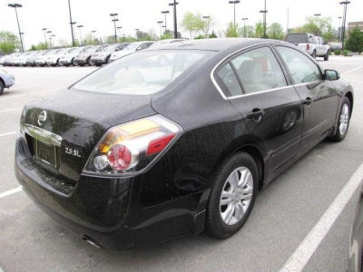 2011 Nissan Altima  2.5