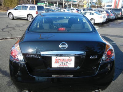 2012 Nissan Altima  2.5 S