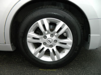 2012 Nissan Altima  2.5 S