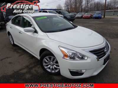 2013 Nissan Altima  2.5 SV