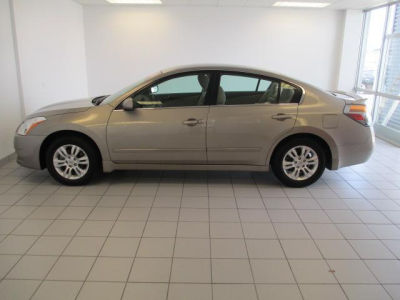 2012 Nissan Altima  2.5 S