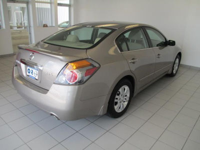 2012 Nissan Altima  2.5 S