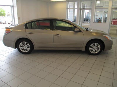 2012 Nissan Altima  2.5 S