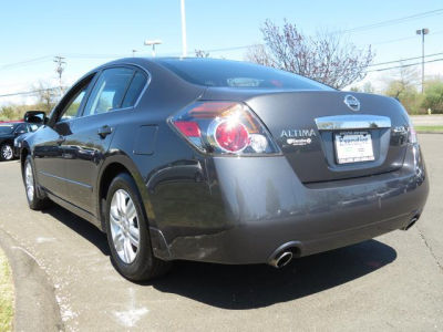 2010 Nissan Altima  2.5 SL