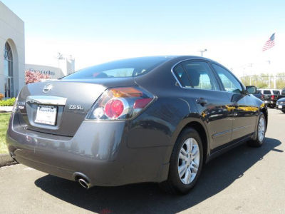2010 Nissan Altima  2.5 SL