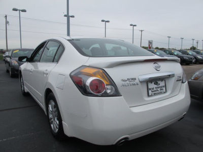 2012 Nissan Altima  2.5 S