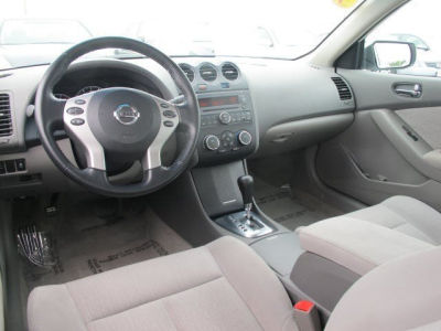 2012 Nissan Altima  2.5 S