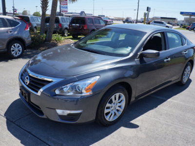 2013 Nissan Altima  2.5 S
