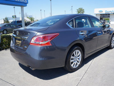2013 Nissan Altima  2.5 S