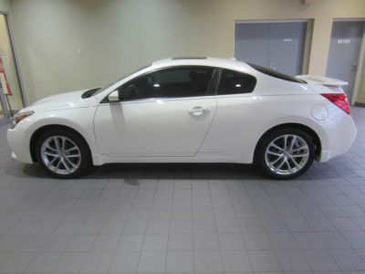 2010 Nissan Altima 3.5 SR