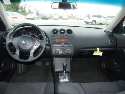 2012 Nissan Altima  2.5
