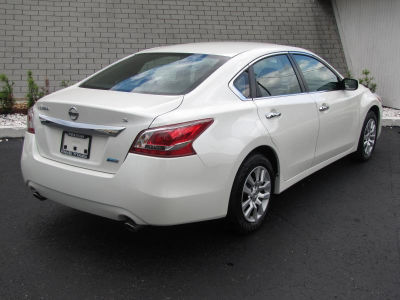 2013 Nissan Altima  2.5 S
