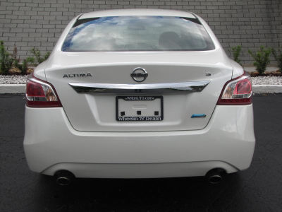 2013 Nissan Altima  2.5 S