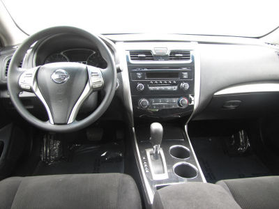 2013 Nissan Altima  2.5 S