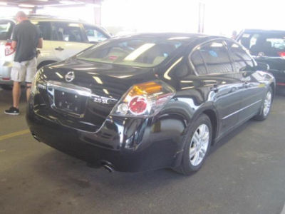 2010 Nissan Altima  2.5 SL
