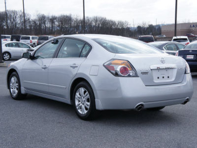 2012 Nissan Altima  2.5 S