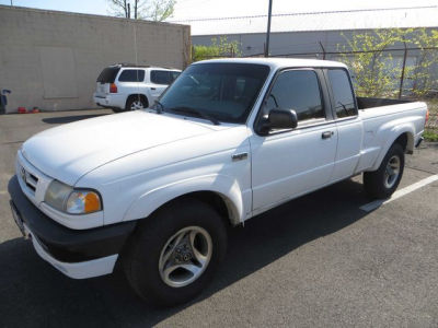 Buy 2001 Mazda B4000 SE Cab Plus 4110,302,Extended Cab Pickup,Classic ...