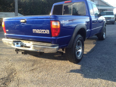 Buy 2004 Mazda B4000 B4000 Truck114,243,extended Cab Pickup,blue,black 