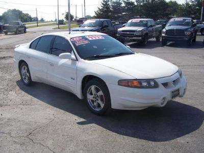 Buy 2002 Pontiac Bonneville SLE122,161,Sedan,White,Charcoal,3448 ...