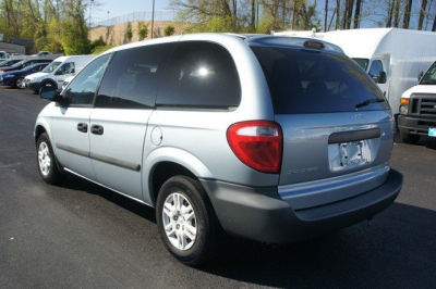 Dodge caravan se 2005