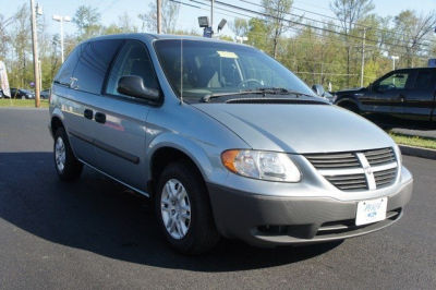 Dodge caravan se 2005