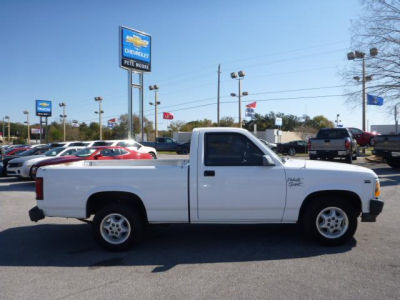 1995 Dodge Dakota  Sport -
   Cars.com </title>
   <meta name="title" content="1995 Dodge Dakota  Sport - Cars.com"/>
   <meta name="description" content="Listed on Cars.com