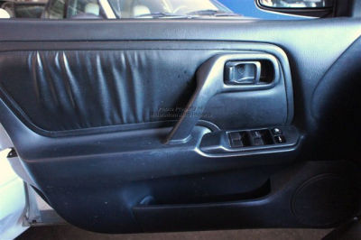 2002 Infiniti G20