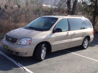 2007 Ford Freestar  SEL