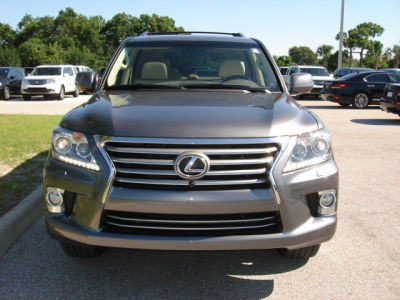 2013 Lexus LX 570