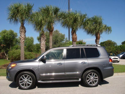 2013 Lexus LX 570