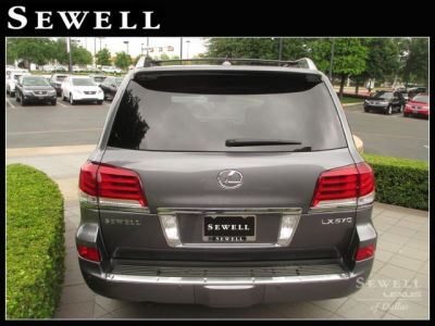 2013 Lexus LX 570
